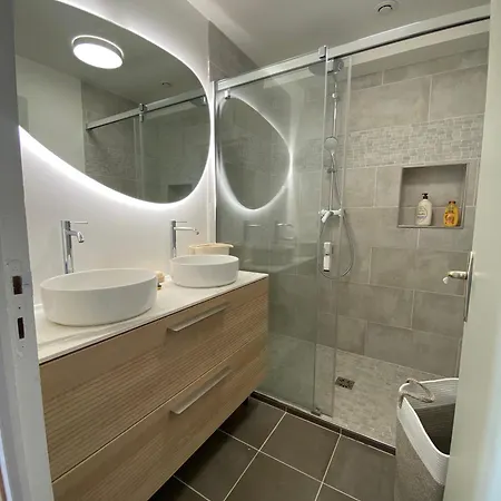 Etablissement 3 Etoiles Avec Ascenseur, 3 Appartements Lumineux Vue Port Avec Balcon, 200M De La Mer, Wifi Fibre, Tous Service Inclus Dieppe Buitenkant foto