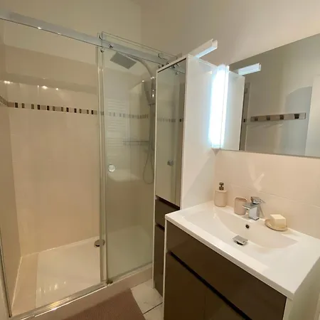 Etablissement 3 Etoiles Avec Ascenseur, 3 Appartements Lumineux Vue Port Avec Balcon, 200M De La Mer, Wifi Fibre, Tous Service Inclus Dieppe Buitenkant foto