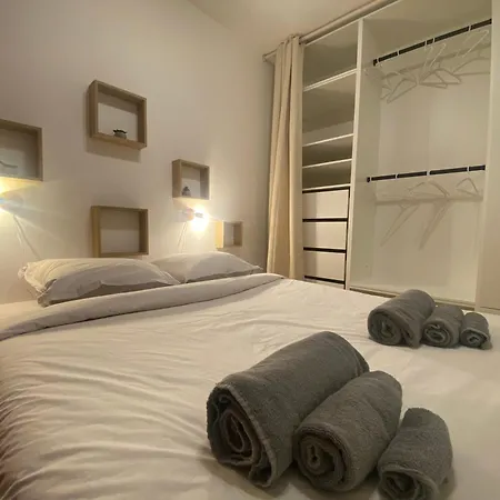 Etablissement 3 Etoiles Avec Ascenseur, 3 Appartements Lumineux Vue Port Avec Balcon, 200M De La Mer, Wifi Fibre, Tous Service Inclus Dieppe Buitenkant foto