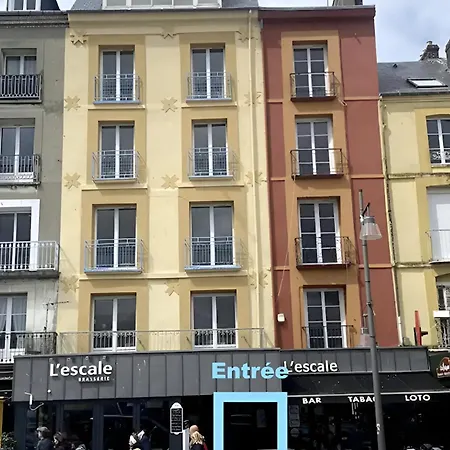 Etablissement 3 Etoiles Avec Ascenseur, 3 Appartements Lumineux Vue Port Avec Balcon, 200M De La Mer, Wifi Fibre, Tous Service Inclus Dieppe Exterior photo