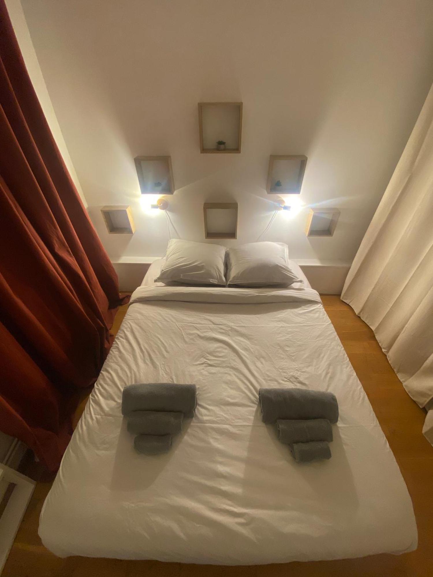 Etablissement 3 Etoiles Avec Ascenseur, 3 Lumineux Vue Port Avec Balcon, 200m De La Mer, Wifi Fibre, Tous Service Inclus * Dieppe